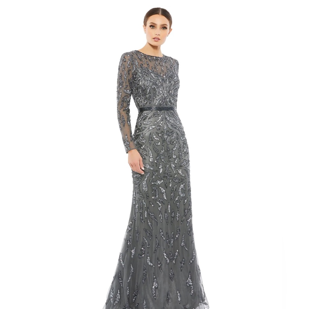 Mac Duggal | 5124‎ Beaded Long Sleeve  Evening Gown Charcoal Sequin Size 4 NWT